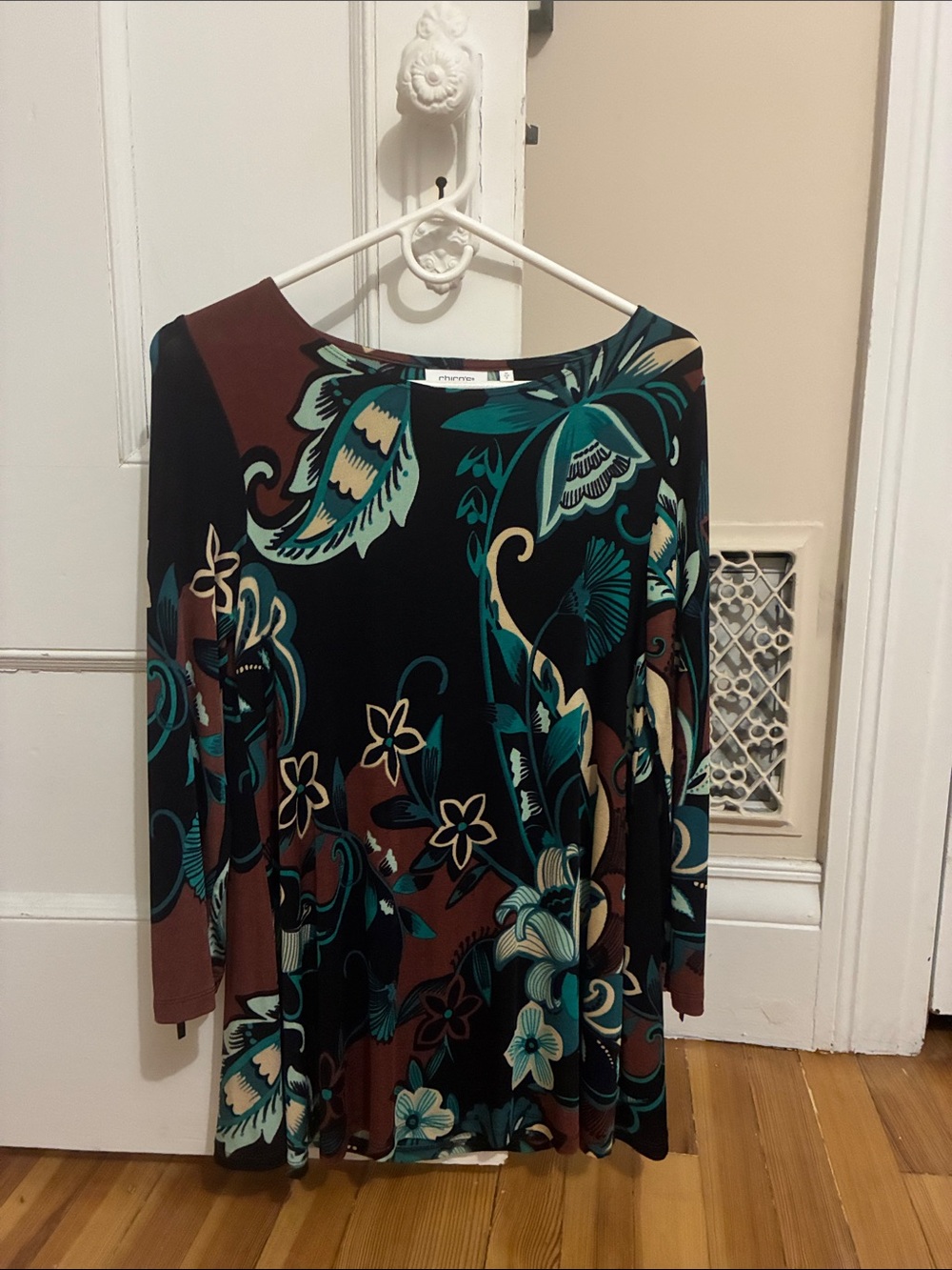 Chico’s Travelers Floral Print Scoop Neck Tunic Top in Teal & Brown